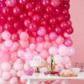 Ginger Ray ballonnen wanddecoratie kit roze 210 stuks