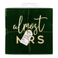 Ginger Ray gastenboek Almost Mrs  velvet groen 21 cm