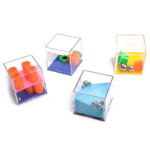 Geduldspel kubus 4 cm 24 assorti