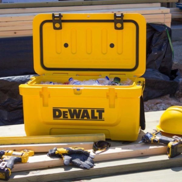 DeWalt 45QT koelbox 42 liter