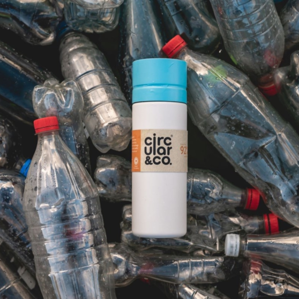 Circular & co drinkfles grijs/creme 600 ml