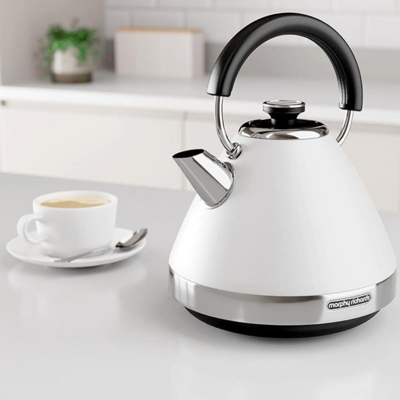 Morphy Richards waterkoker wit EU stekker 1,5L