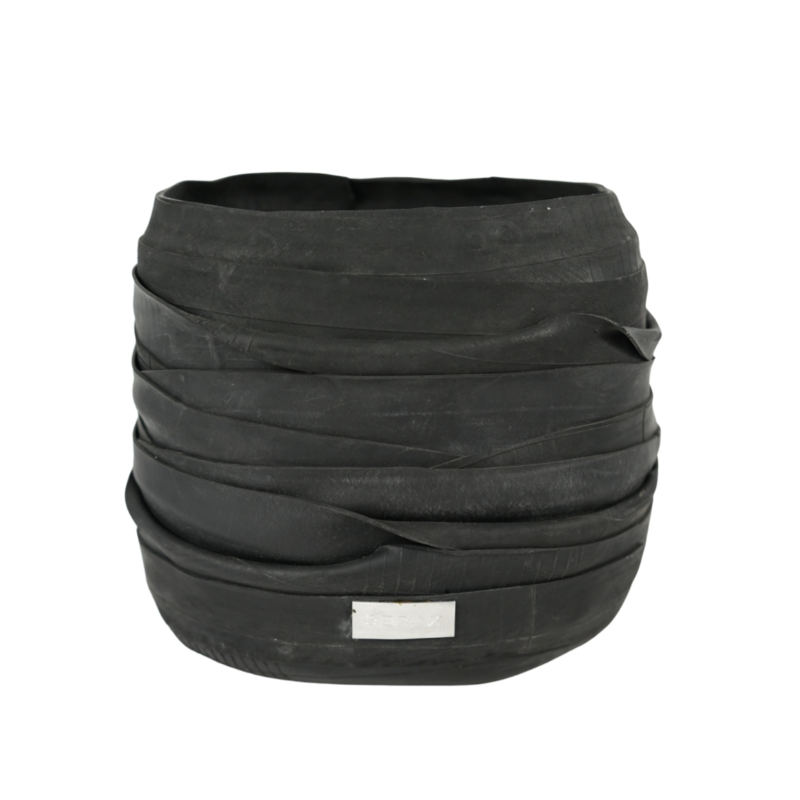 Design Blumentopf recycelter Fahrradreifen Moniek Vanden Berghe 3er-Set